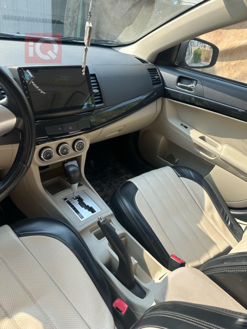 میتسوبیشی لانسەر EX